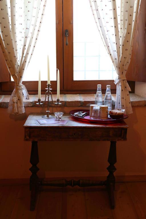 Agriturismo Corte Pellegrini San Martino Buon Albergo Habitación foto